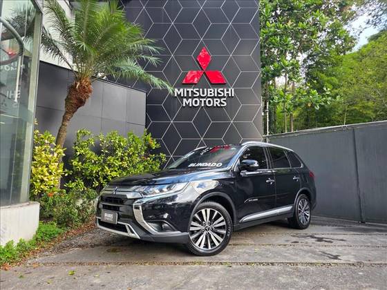 MITSUBISHI OUTLANDER 3.0 MIVEC V6 GASOLINA HPE-S AWD AUTOMÁTICO